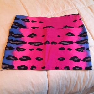MINI SKIRT STRETCH COTTON FUSIA AND BLUE WITH LEAOPARD PRINT IN BLACK & GREY